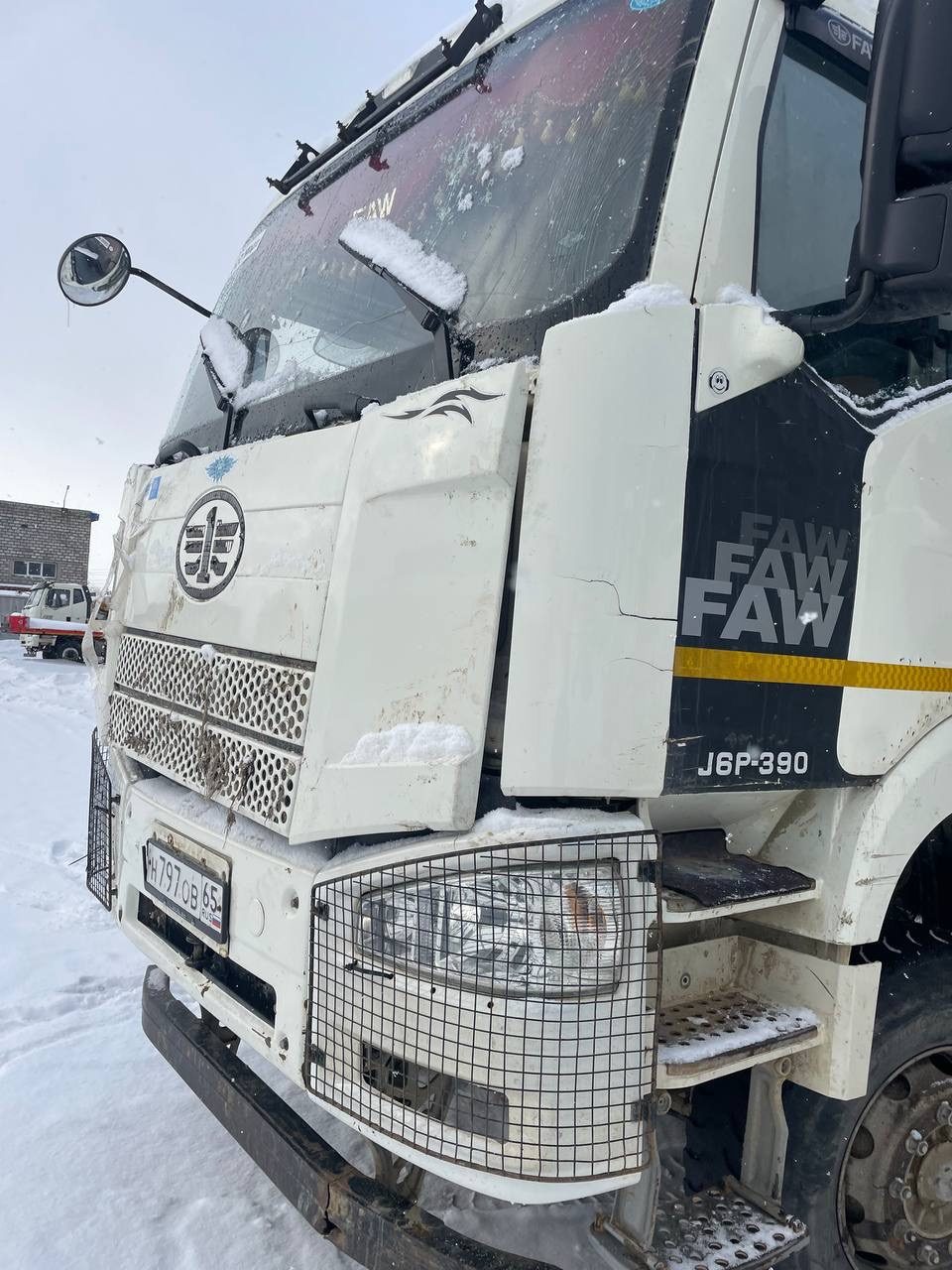 FAW J6 6x4 Самосвал