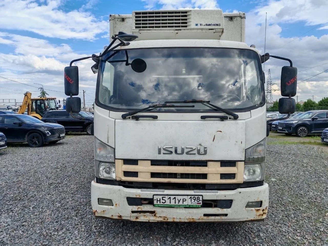 ТТМ-Центр АФ-4749* на шасси Isuzu Forward 12.0 (FSR) Изотермический/рефрижератор c гидробортом