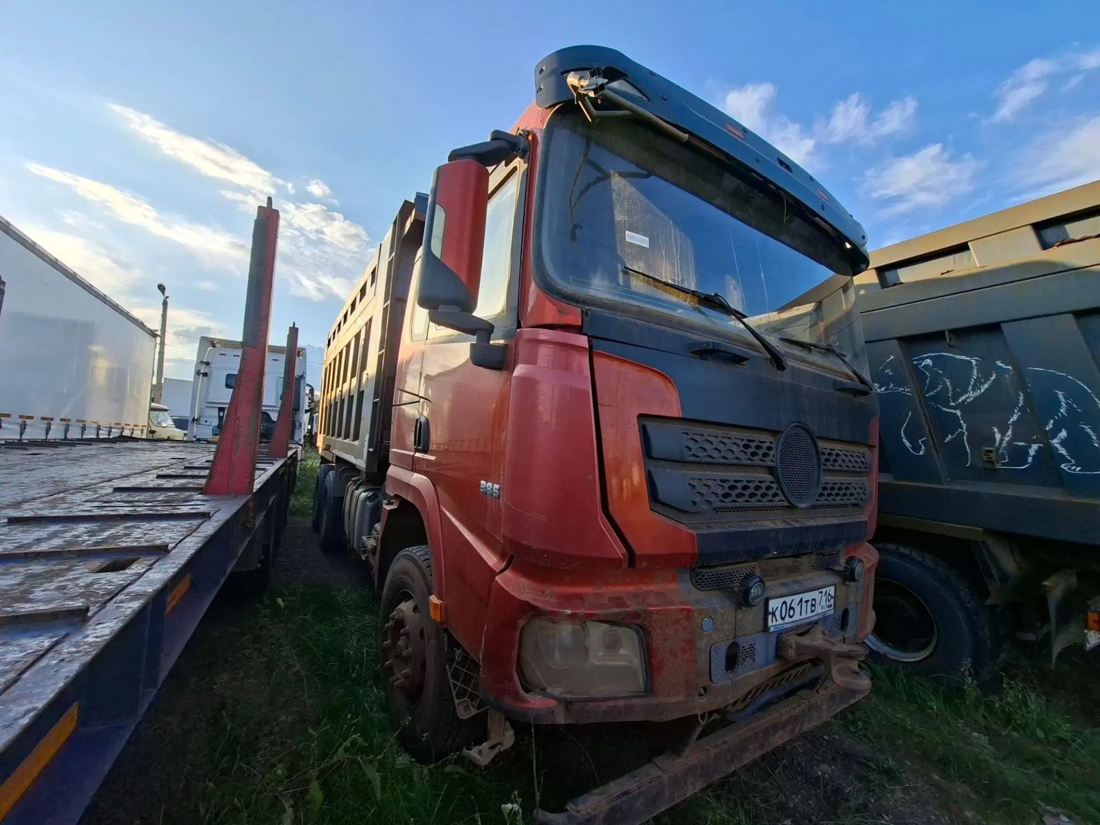 Shacman SX* 6x4 Самосвал