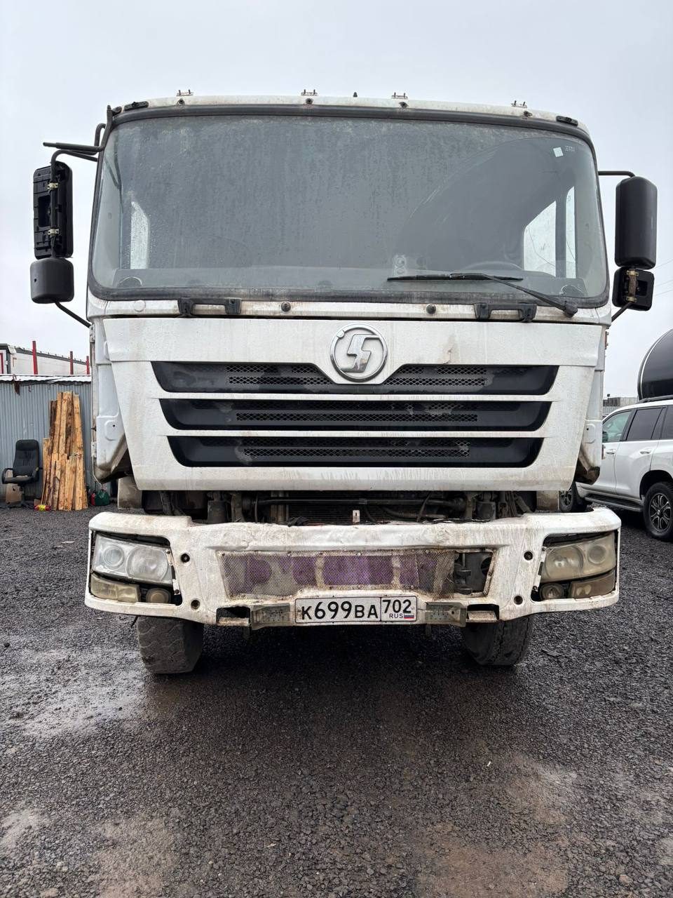 Shacman SX* 6x4 Самосвал
