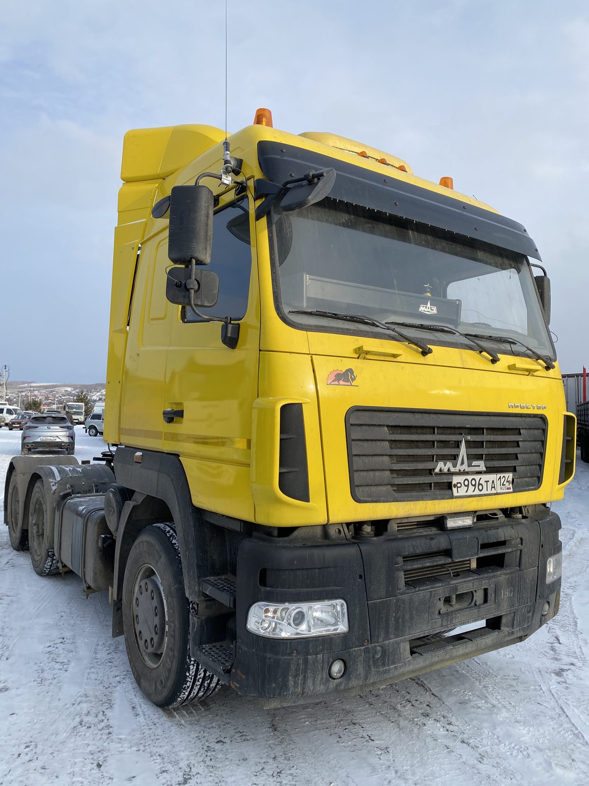 МАЗ 64A028 6x4 Седельный тягач