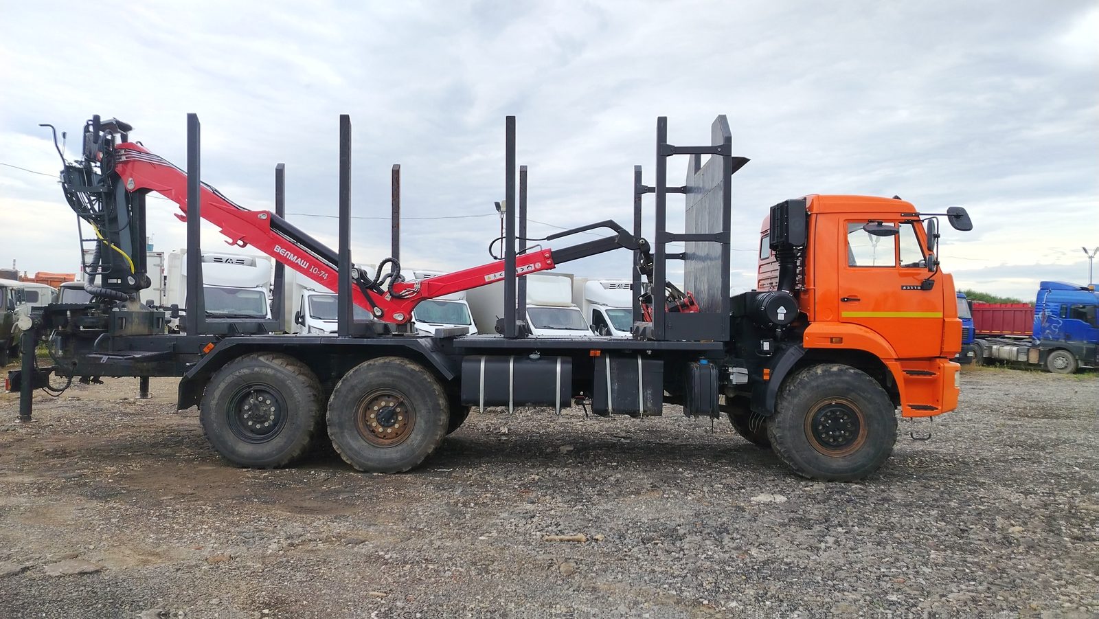КАМАЗ 43118 6x6 Сортиментовоз с КМУ