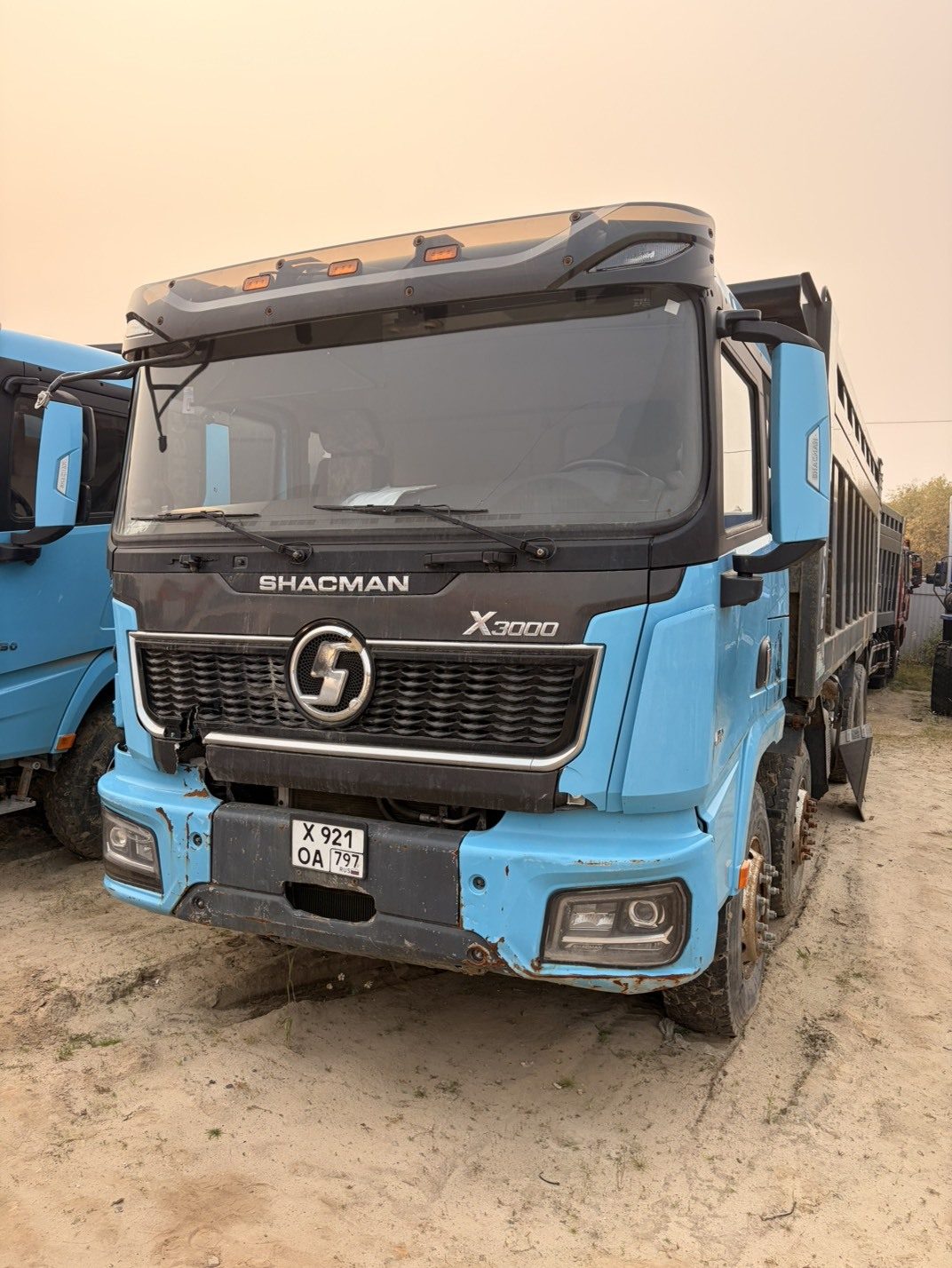 Shacman SX* 8x4 Самосвал