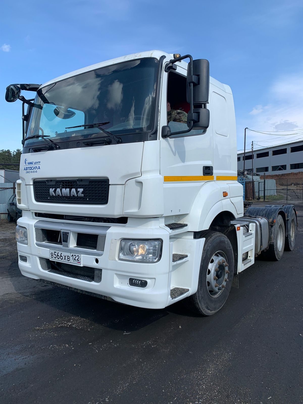 КАМАЗ 65206 6x4 Седельный тягач