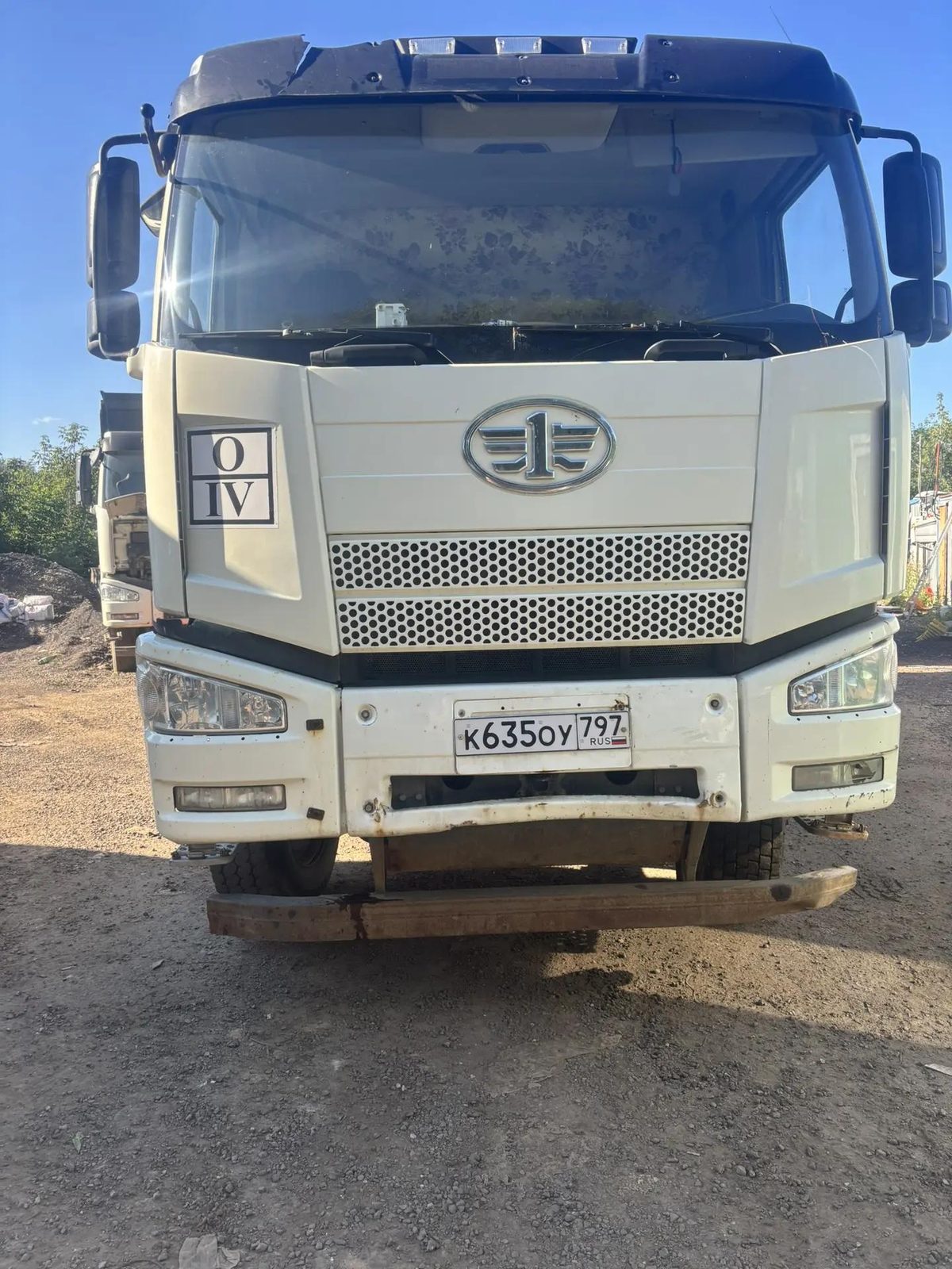 FAW J6 6x4 Самосвал