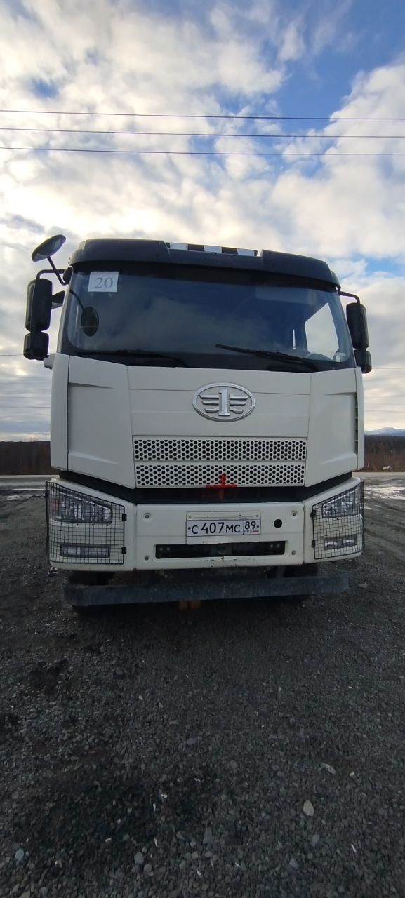FAW J6 6x6 Самосвал
