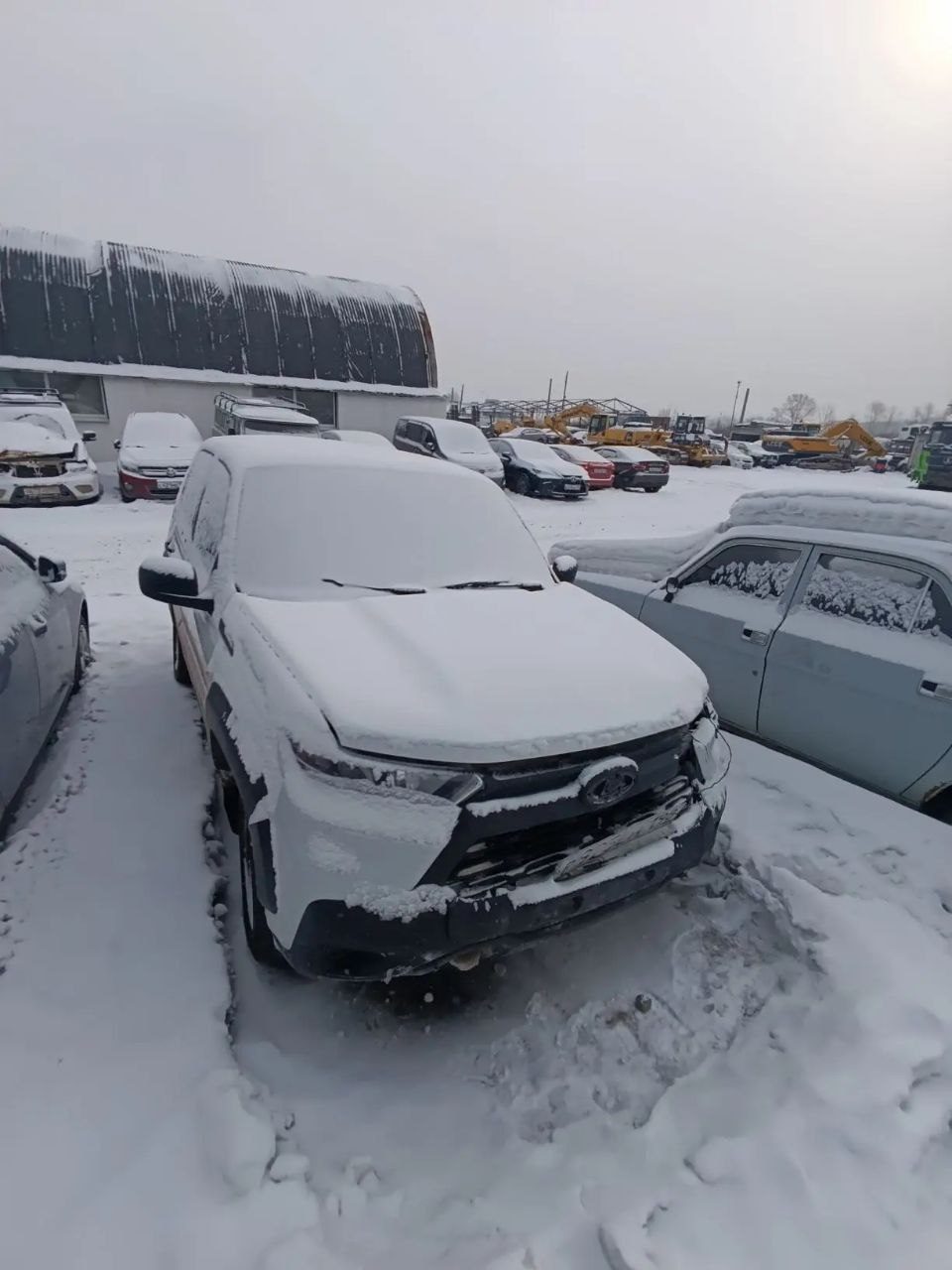 Lada Niva Travel