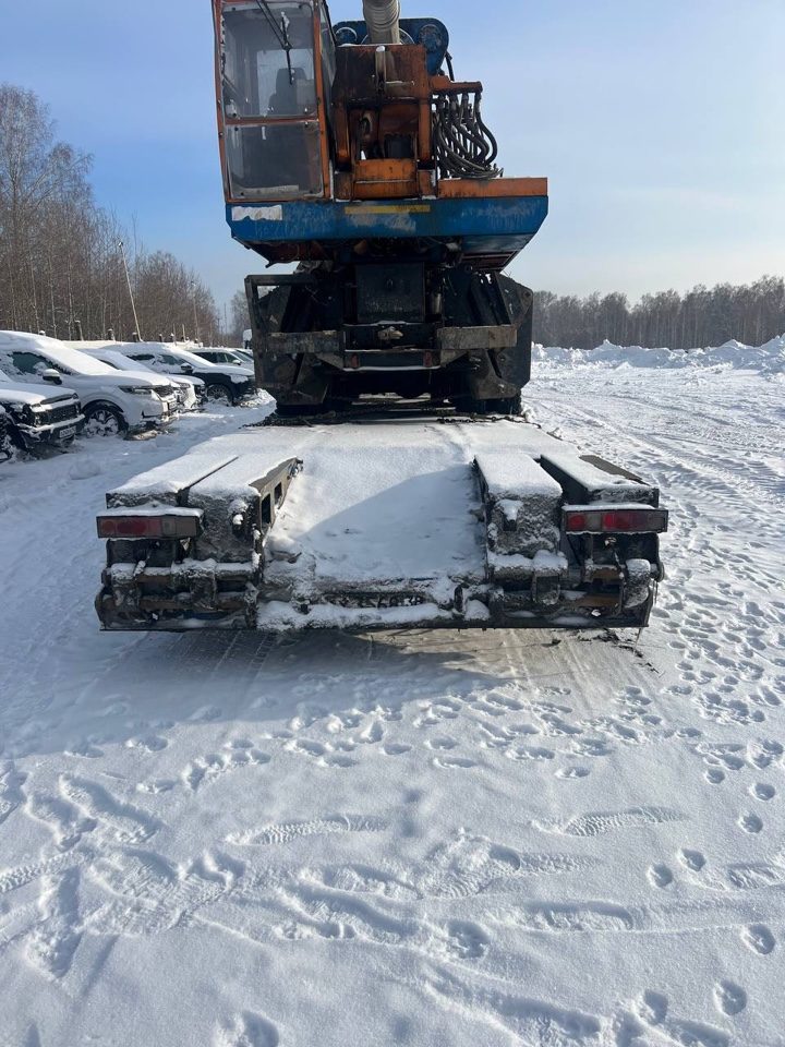 ЧМЗАП 9906* Полуприцеп тяжеловоз 3 оси