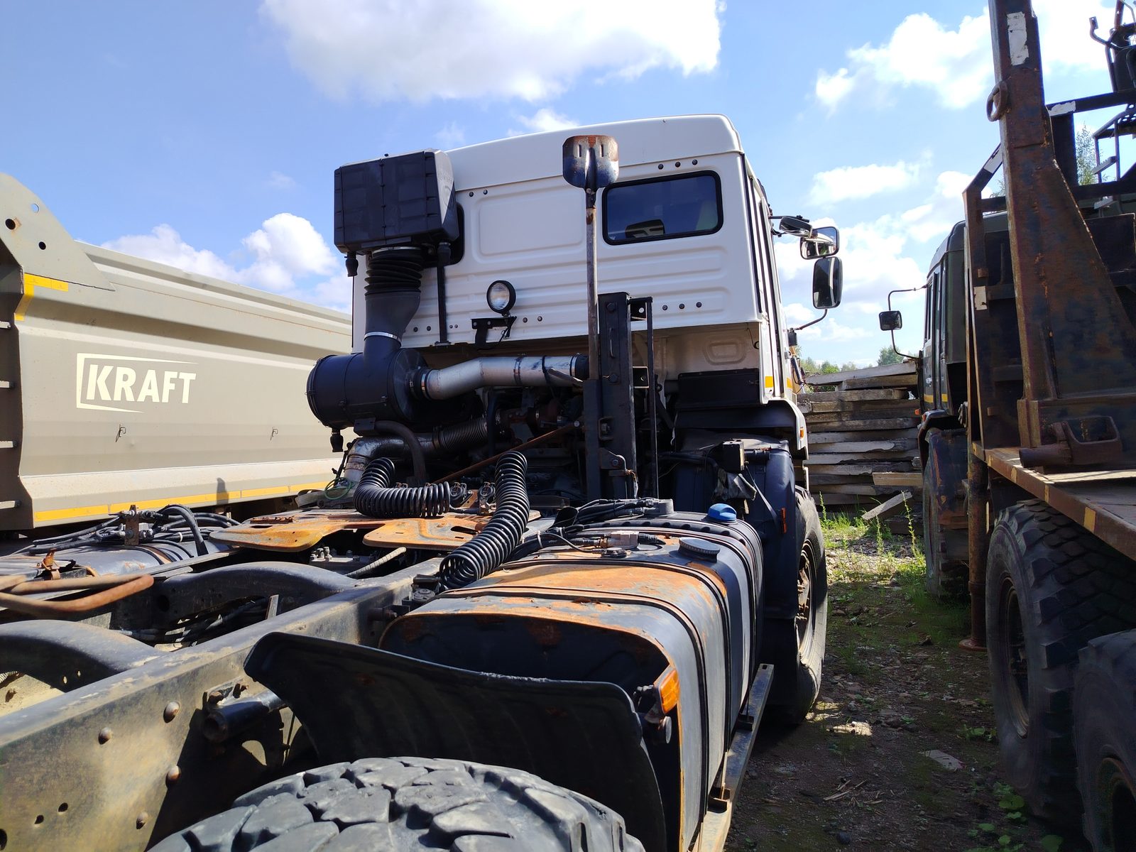 КАМАЗ 53504 6x6 Седельный тягач