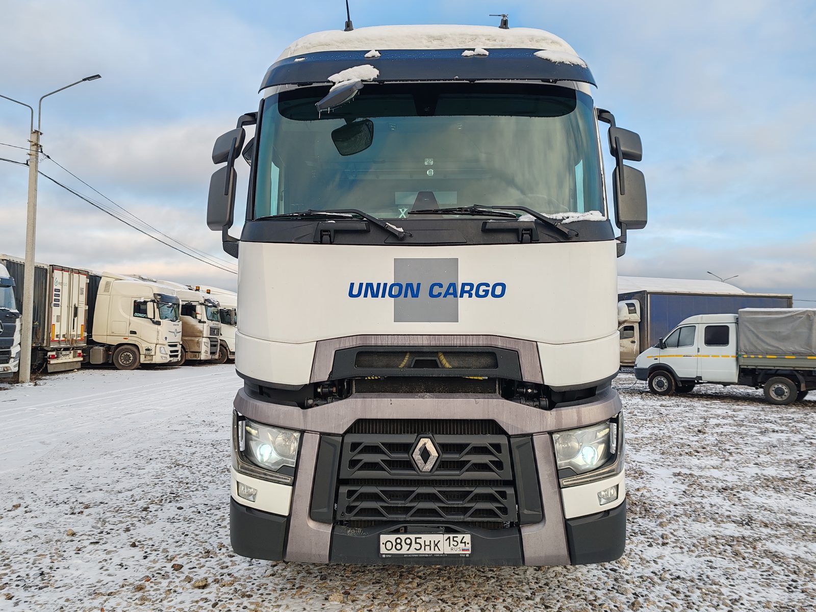 Renault T 4x2 Седельный тягач