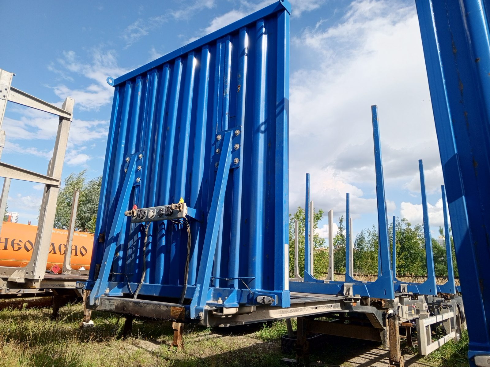 Тонар 9445 Полуприцеп сортиментовоз