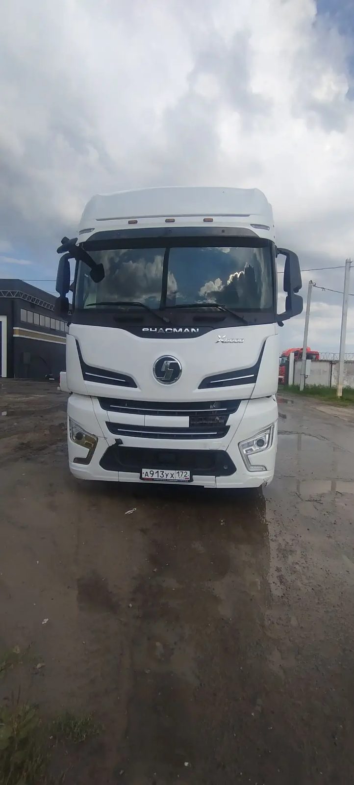 Shacman SX* 4x2 Седельный тягач