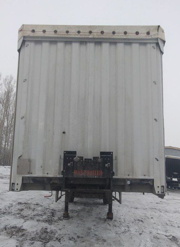 Hastrailer HASLINER Полуприцеп шторный 3 оси