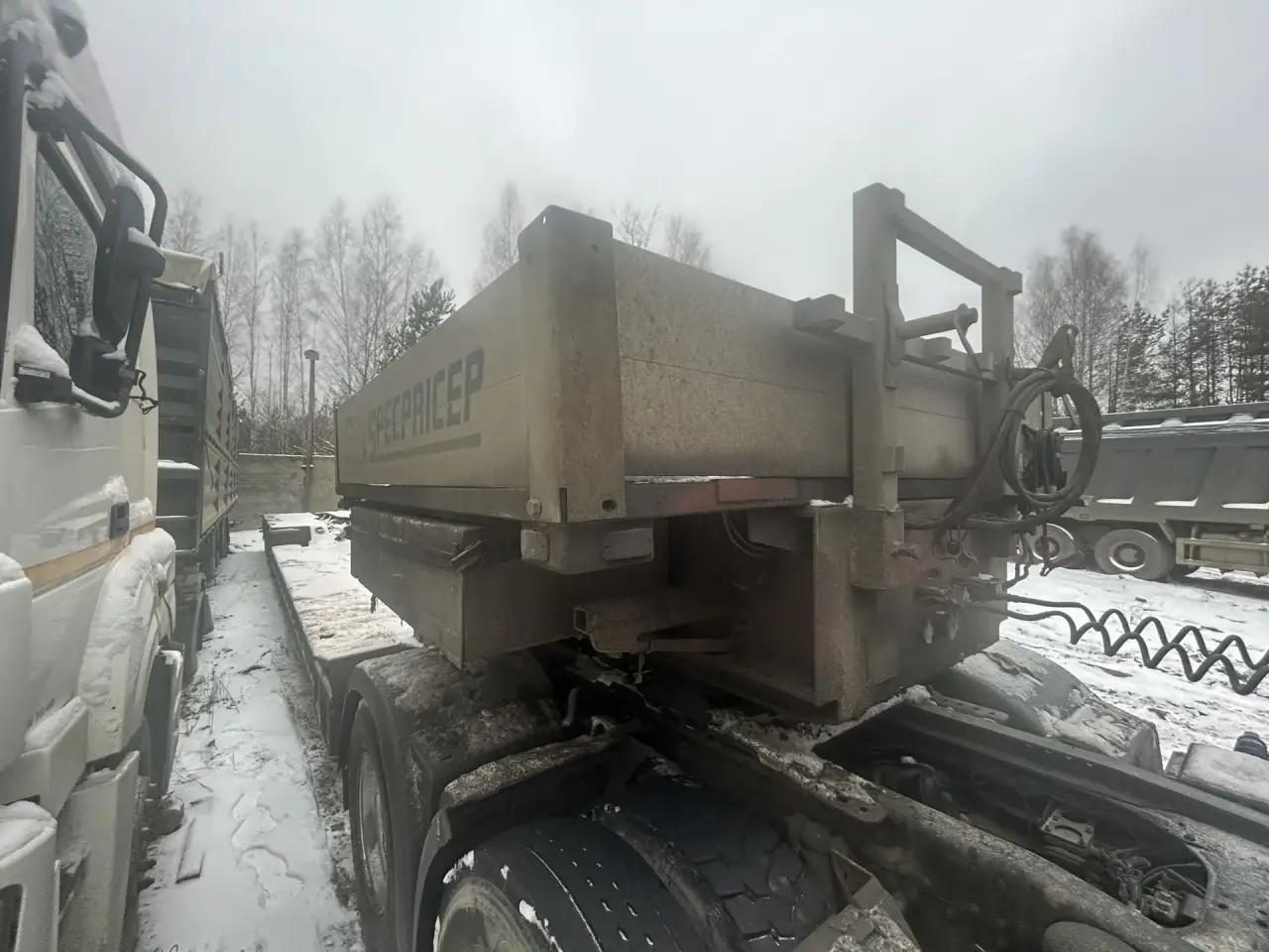 Спецприцеп 9942* Полуприцеп тяжеловоз 4 оси