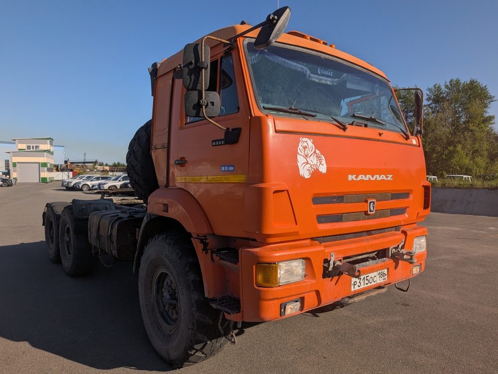 Феникс 7806* на шасси КамАЗ 43118 6x6 Седельный тягач