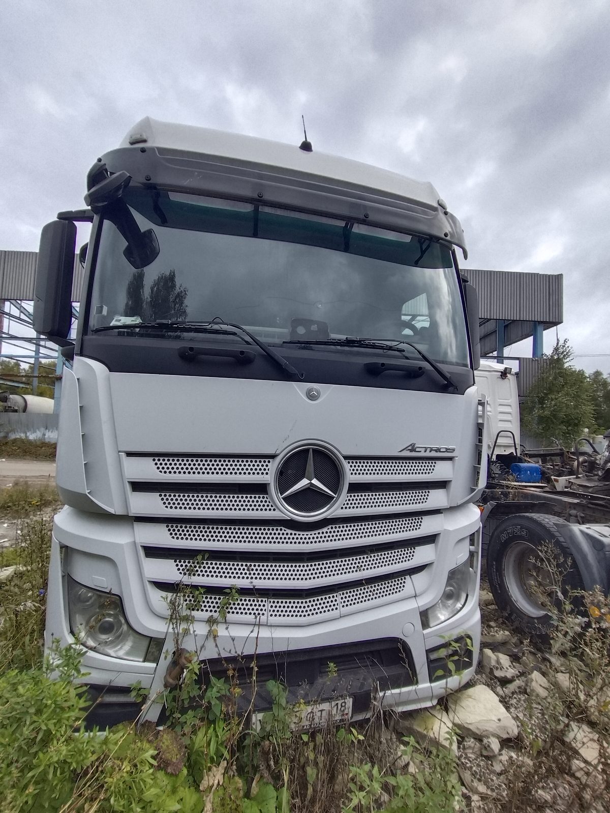 Mercedes-Benz ACTROS 4x2 Седельный тягач