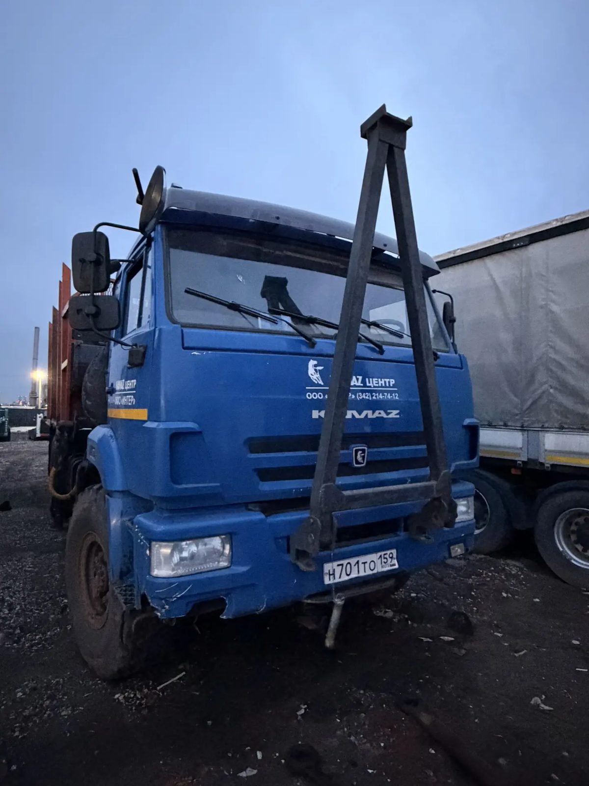 Строительные 7324* на шасси КамАЗ 43118 6x6 Сортиментовоз с КМУ