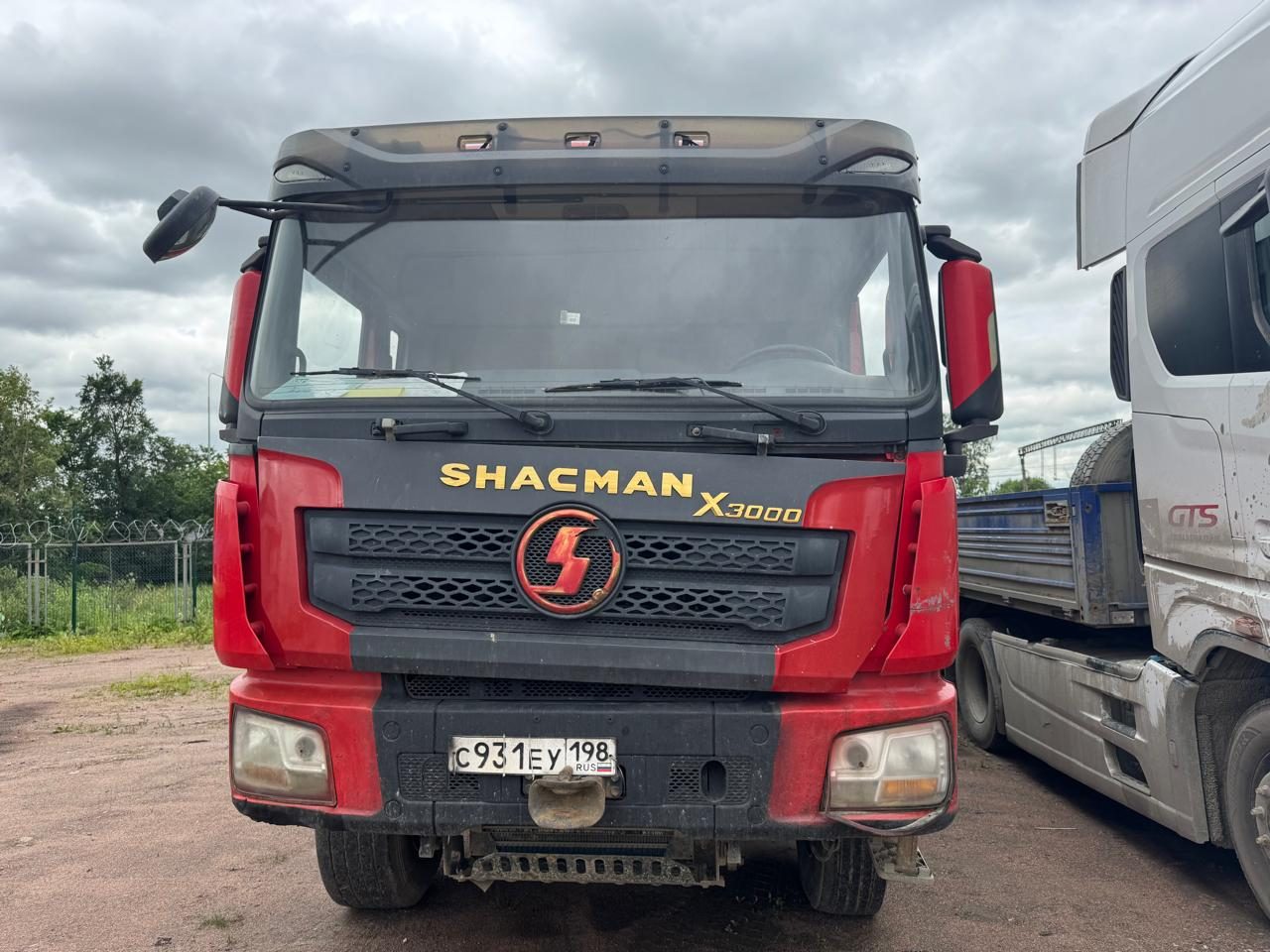 Shacman SX* 6x4 Самосвал