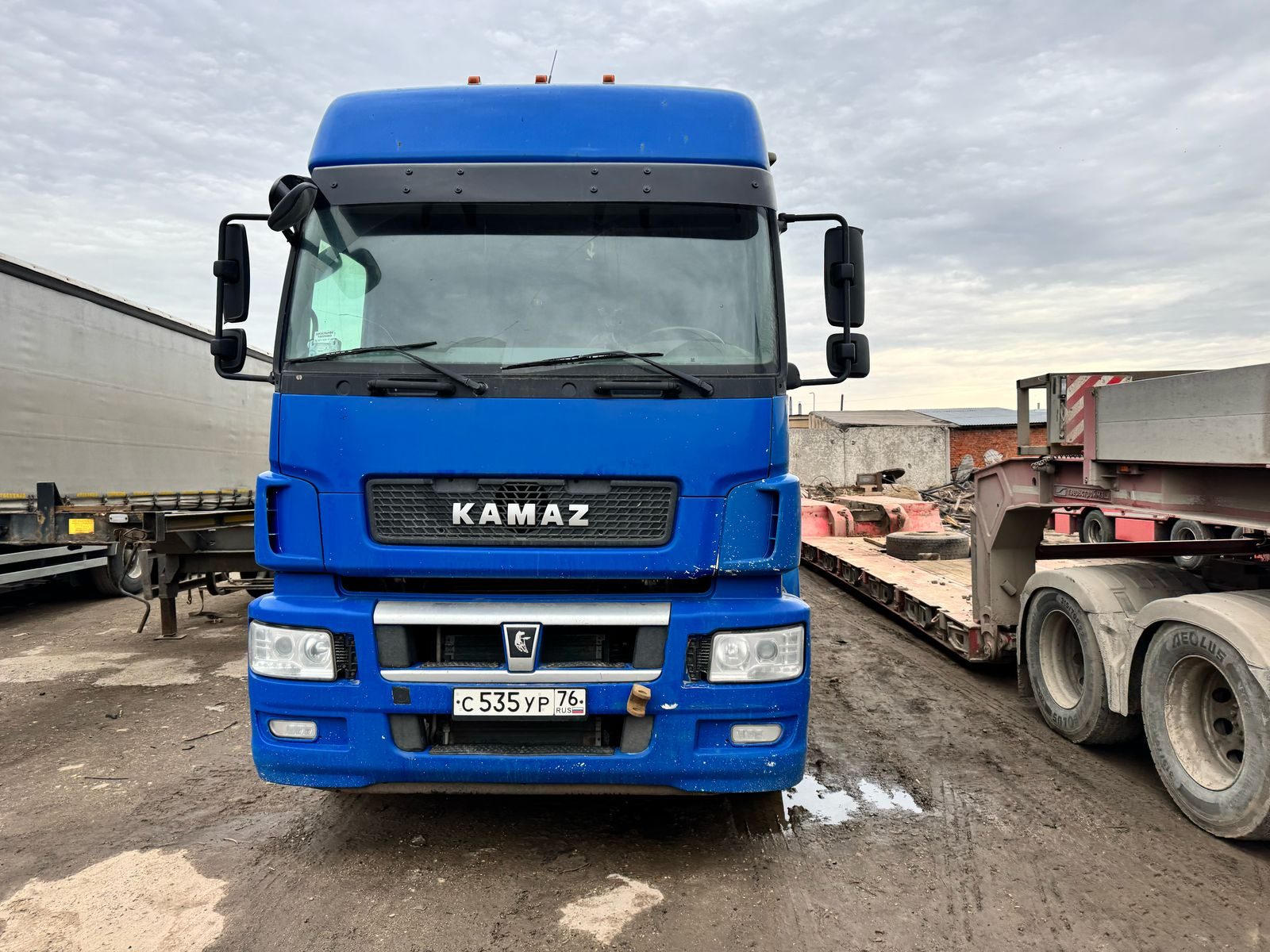 КАМАЗ 5490 4x2 Седельный тягач