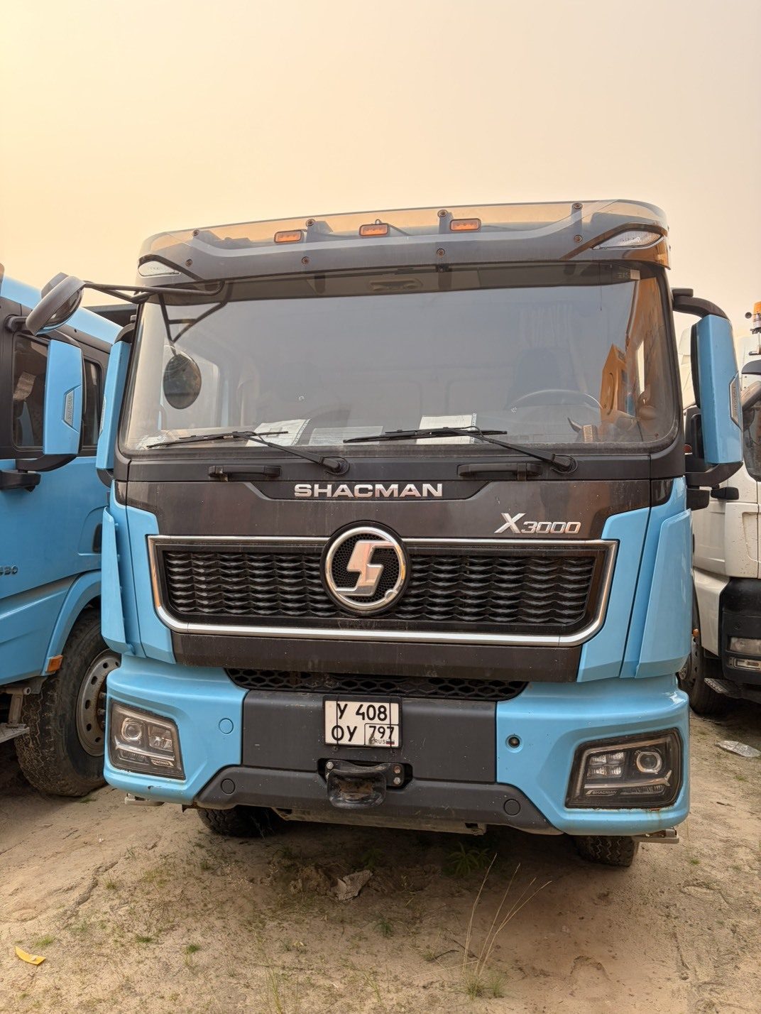 Shacman SX* 8x4 Самосвал