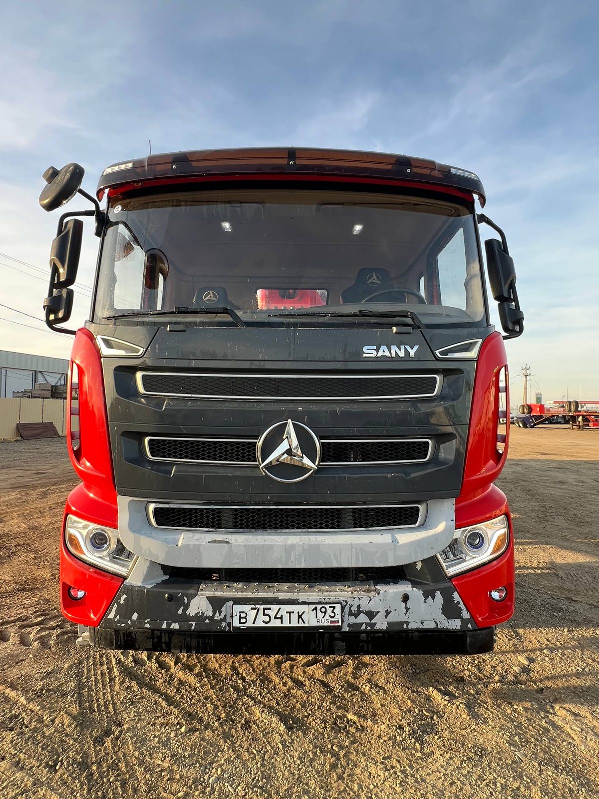 Sany SYG5370* 8x4 Автобетононасос