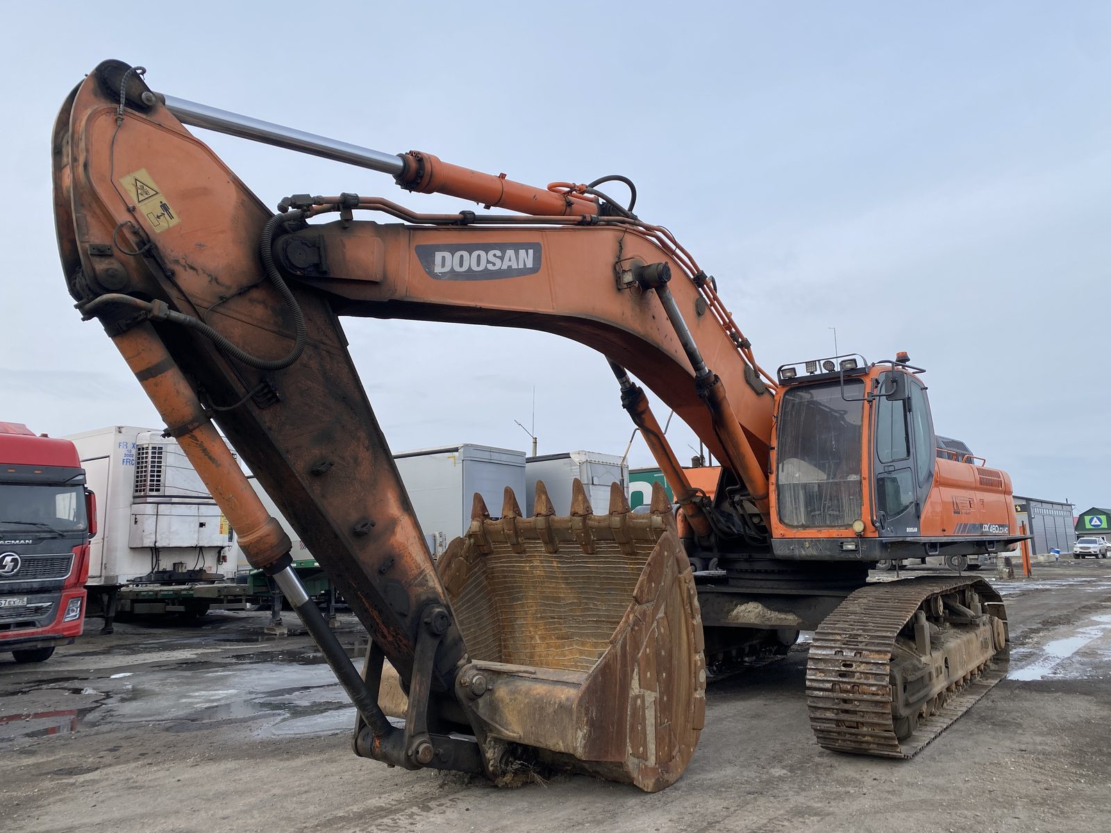 Doosan DX480* Экскаватор