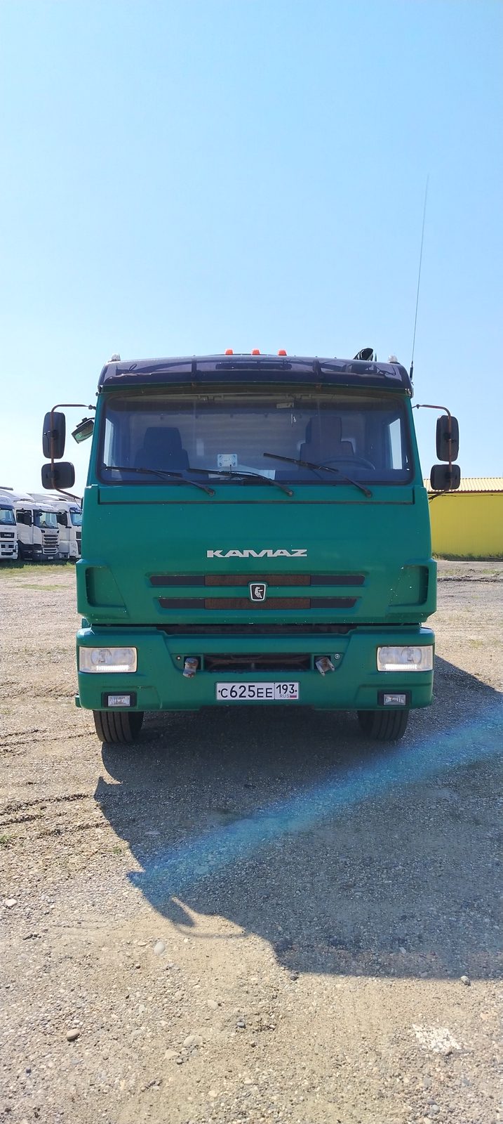 Планета 5529* на шасси КамАЗ 65115 6x4 Зерновоз
