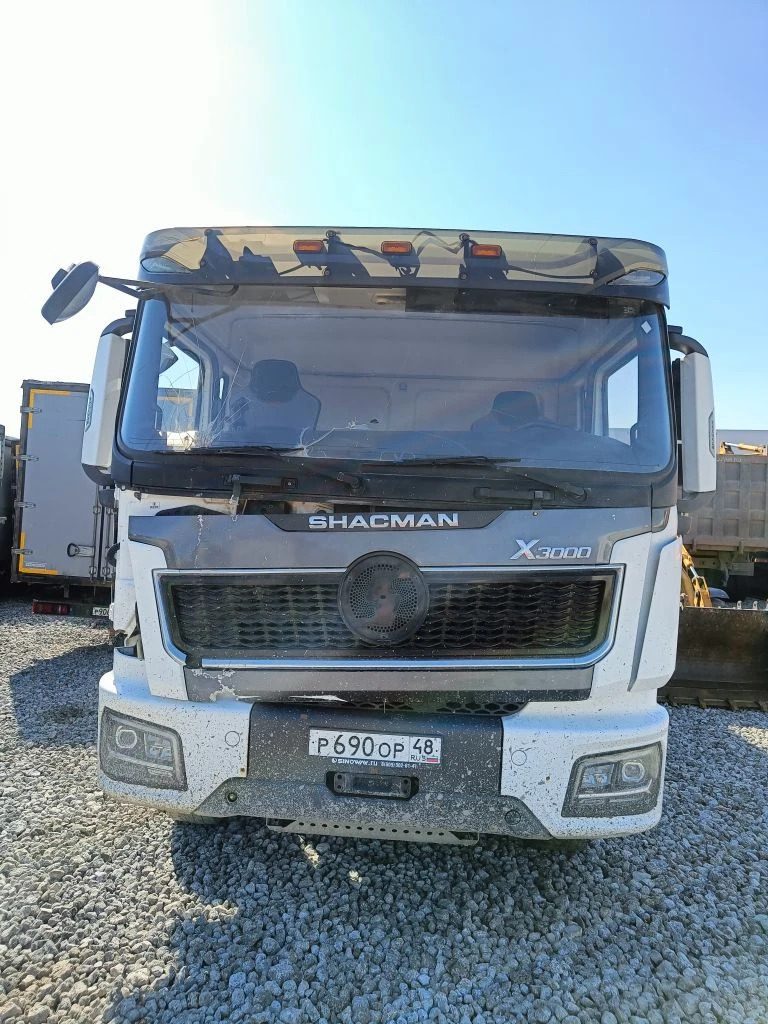 Shacman SX* 8x4 Самосвал