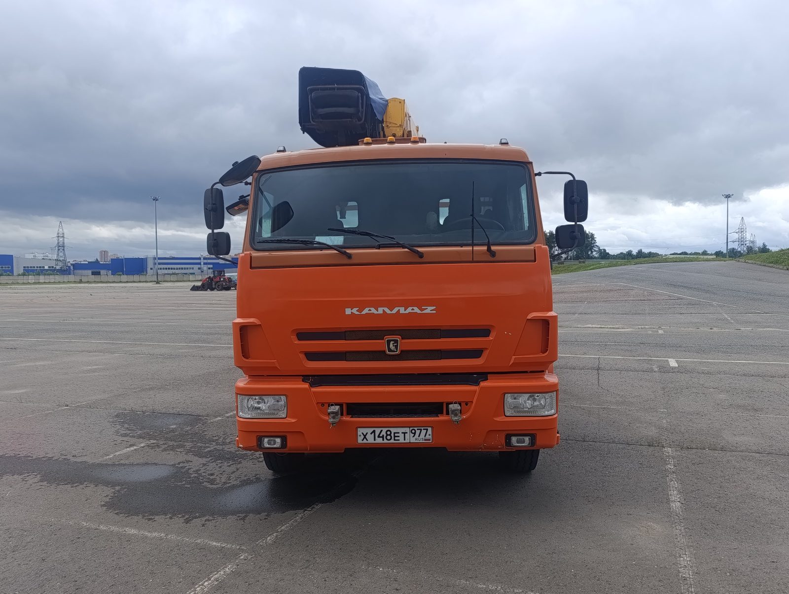 КАМАЗ 65115 6x4 Бортовой с КМУ