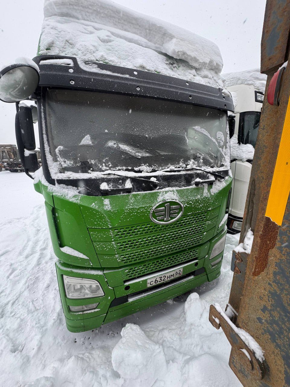 FAW JH6 6x4 Седельный тягач