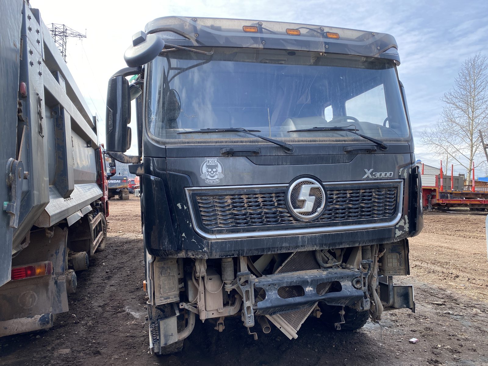 Shacman SX* 8x4 Самосвал