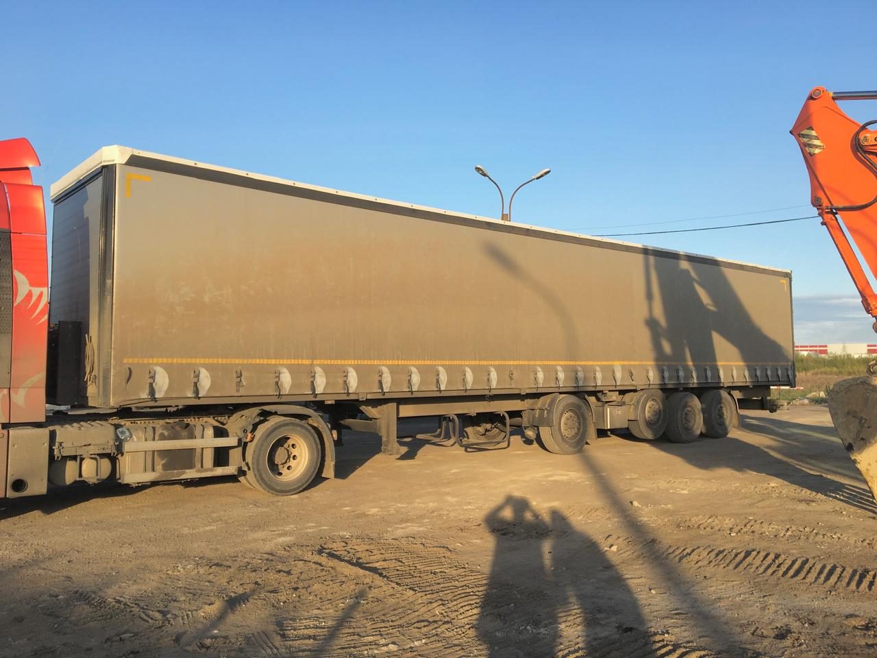ВОМЗ PF-41* Полуприцеп шторный