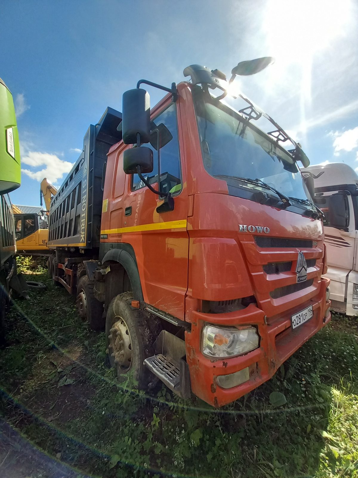 HOWO ZZ* 8x4 Самосвал