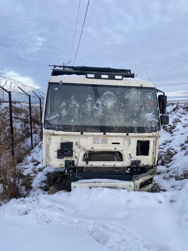 FAW J6 8x4 Самосвал