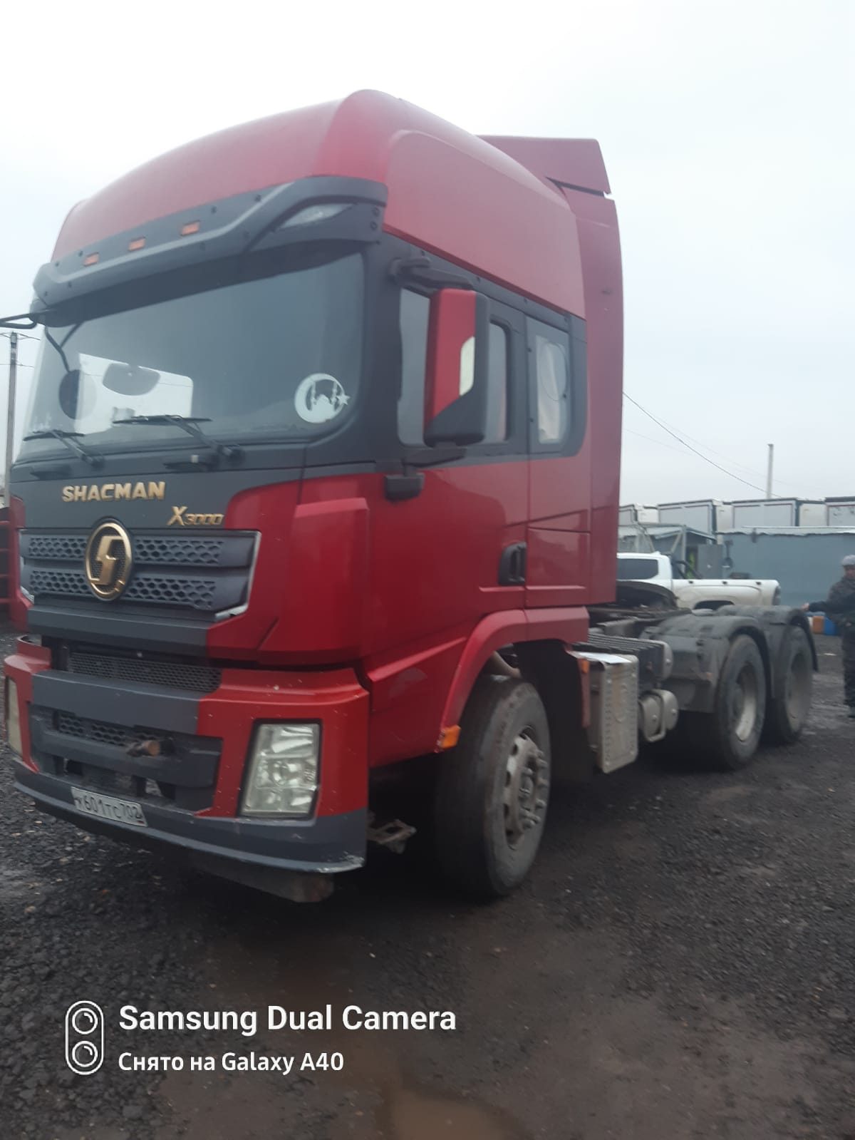 Shacman SX* 6x4 Седельный тягач