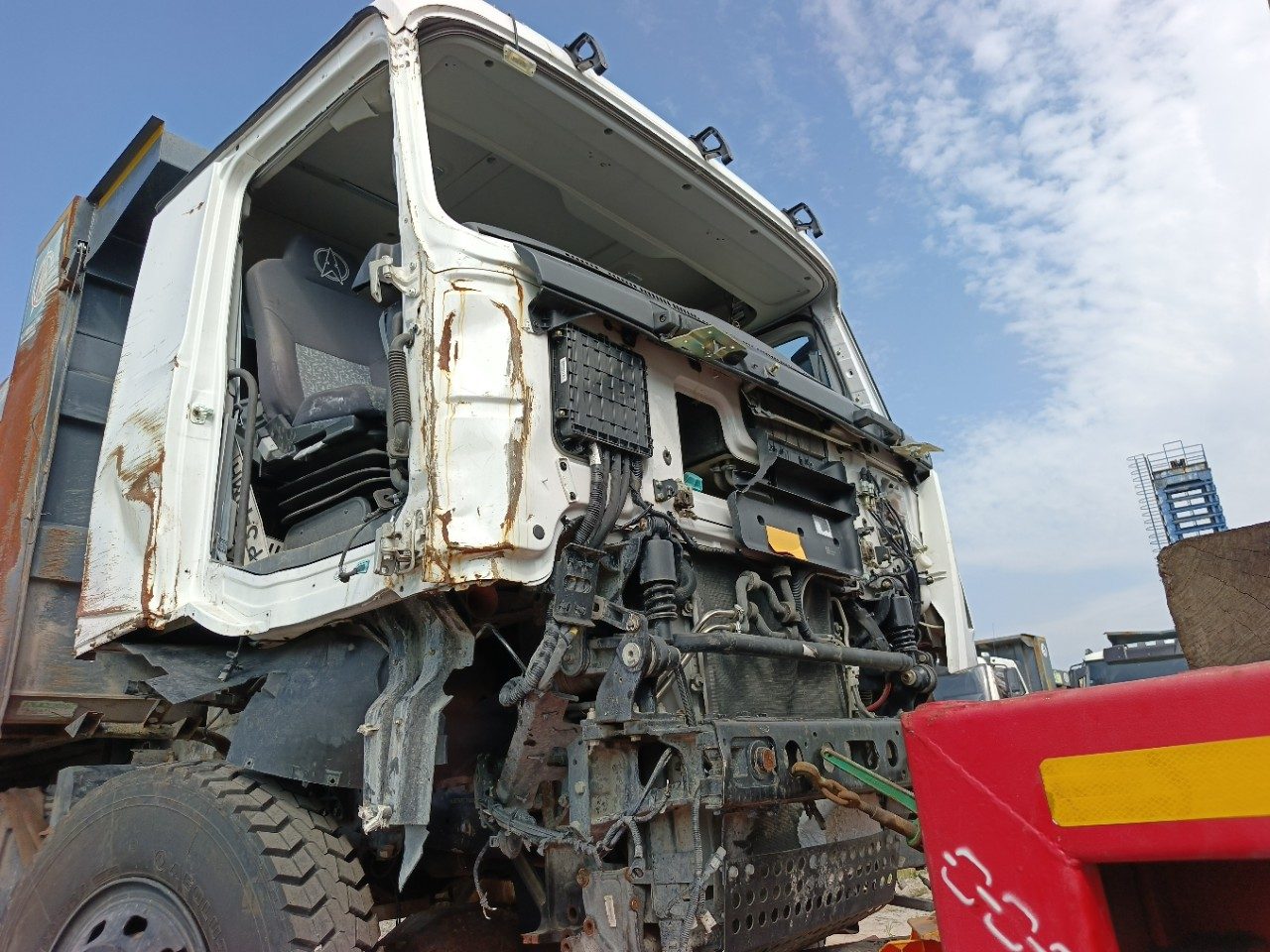 Beiben ND* 6x6 Самосвал
