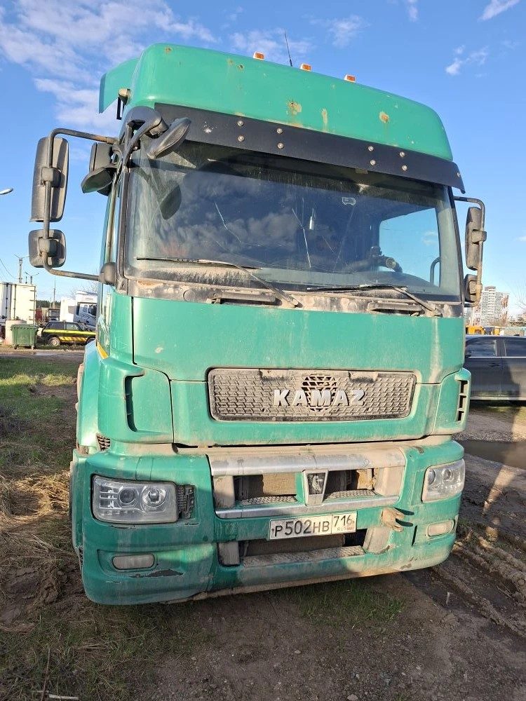 КАМАЗ 5490 4x2 Седельный тягач
