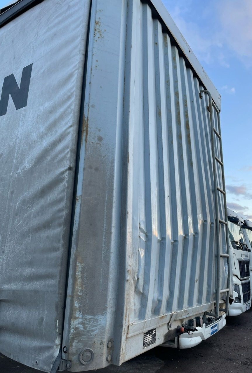 ZW TITAN226 Полуприцеп шторный