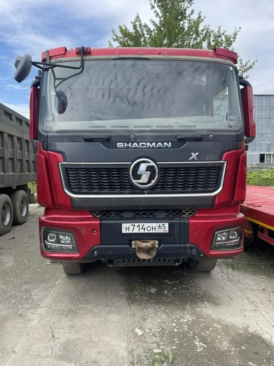 Shacman SX* 8x4 Самосвал