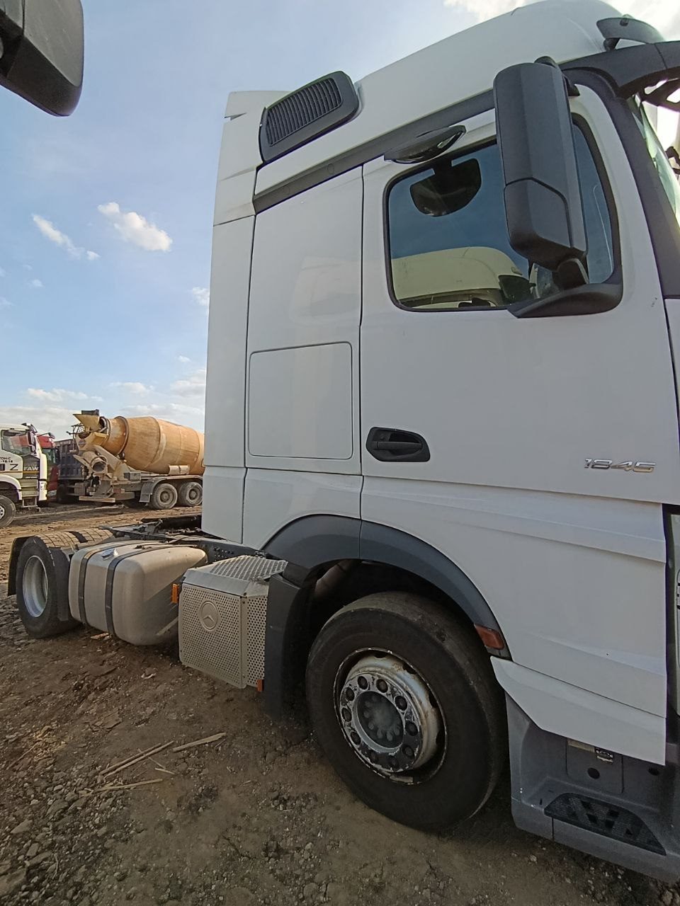 Mercedes-Benz ACTROS 4x2 Седельный тягач