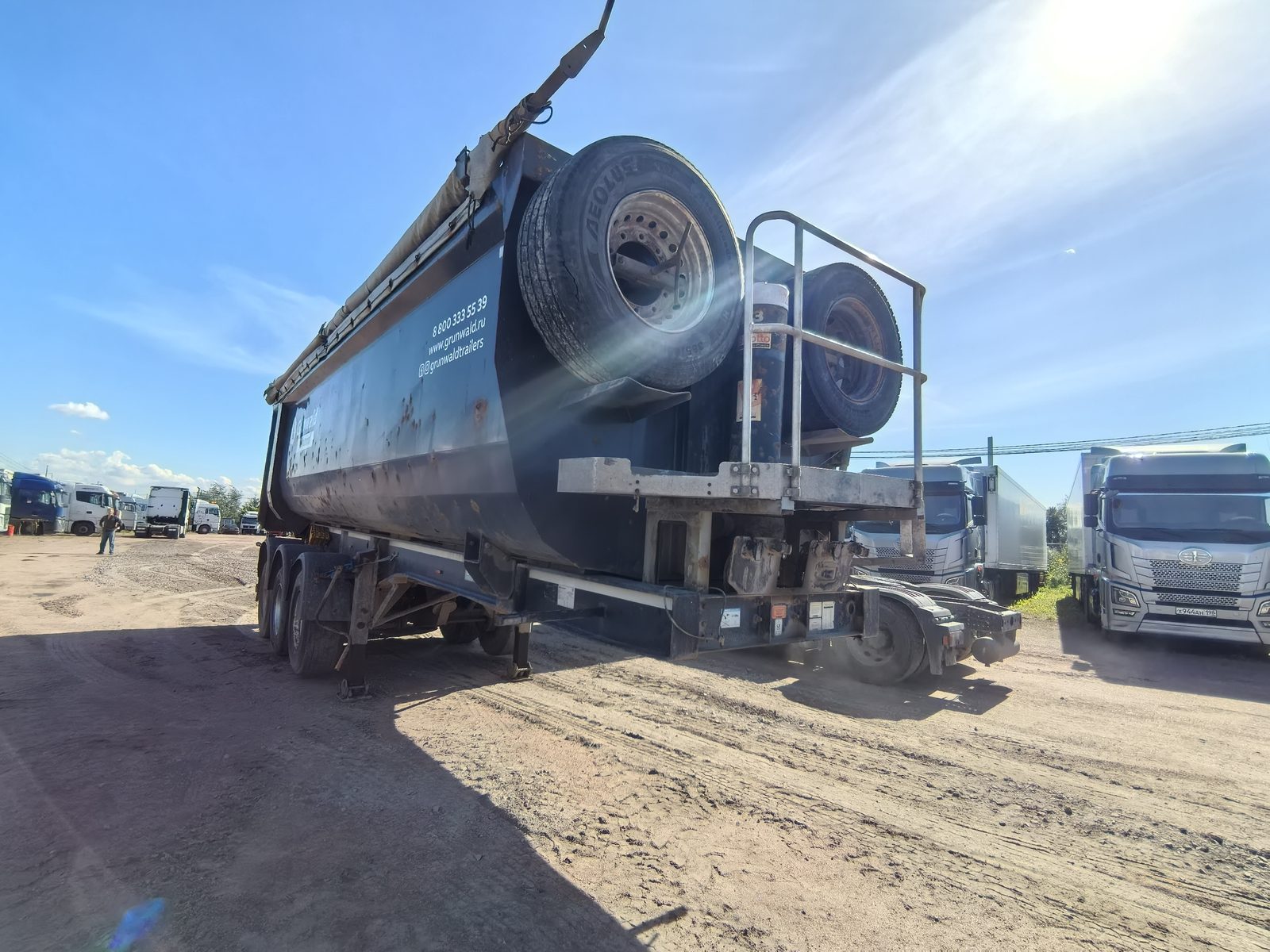 Grunwald 9453 Полуприцеп самосвальный