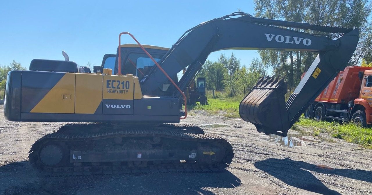Volvo EC210 Экскаватор