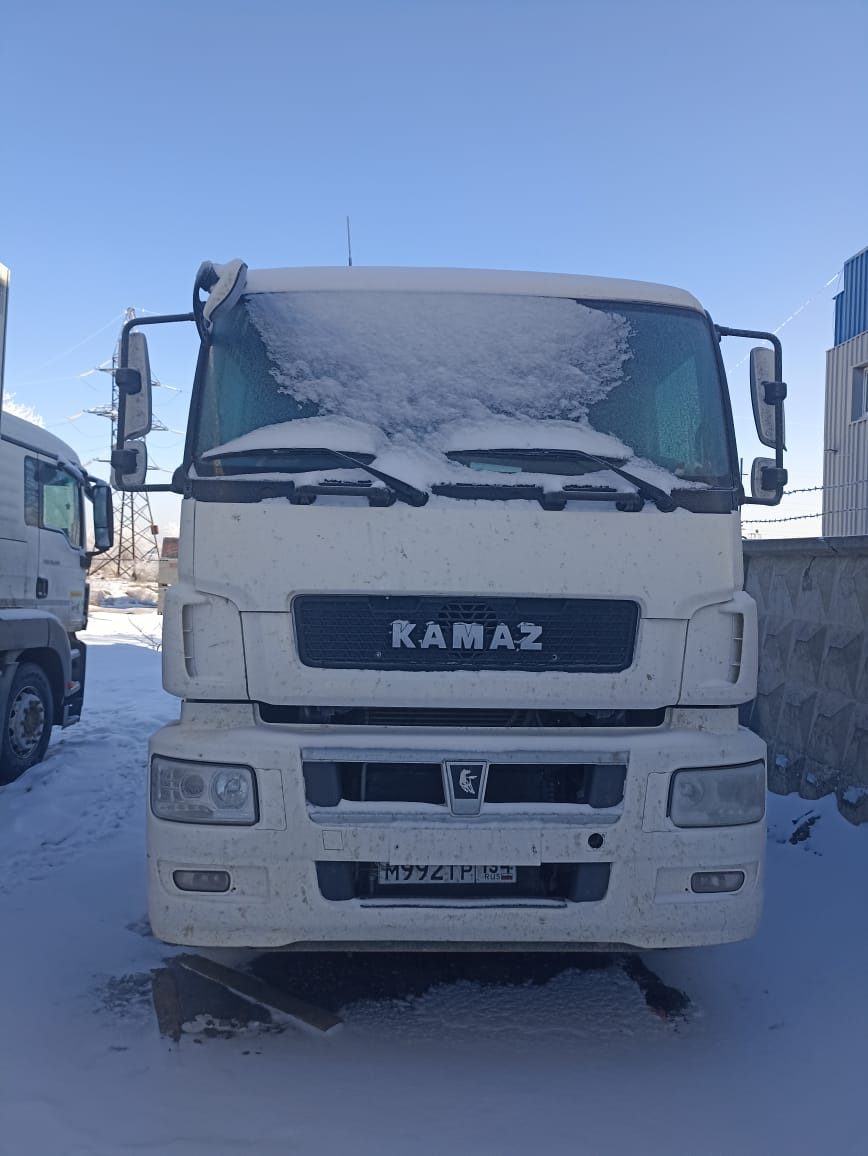 КАМАЗ 5490 4x2 Седельный тягач