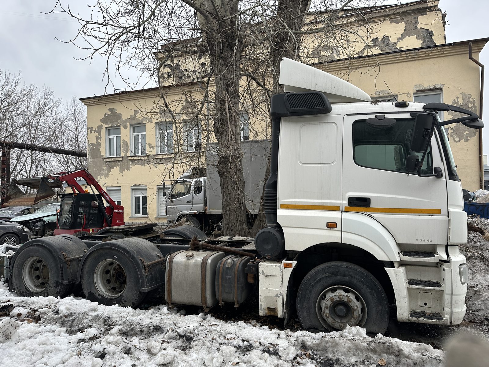 КАМАЗ 65206 6x4 Седельный тягач