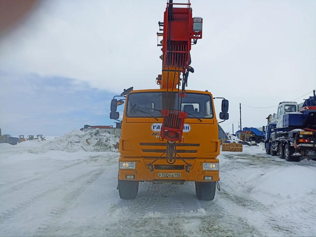 Галичский КС-55713* на шасси КамАЗ 43118 6x6 Автокран