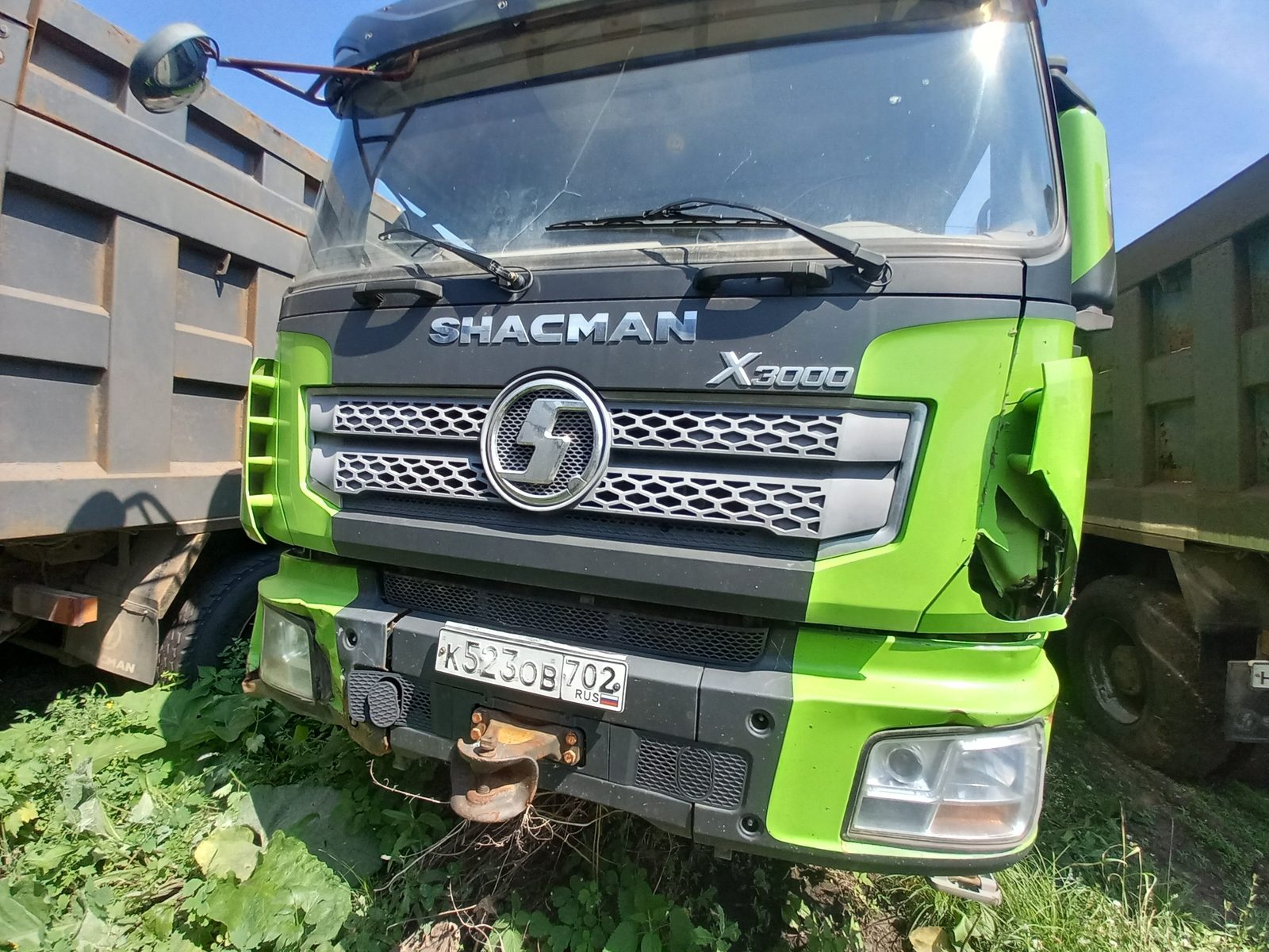 Shacman SX* 8x4 Самосвал