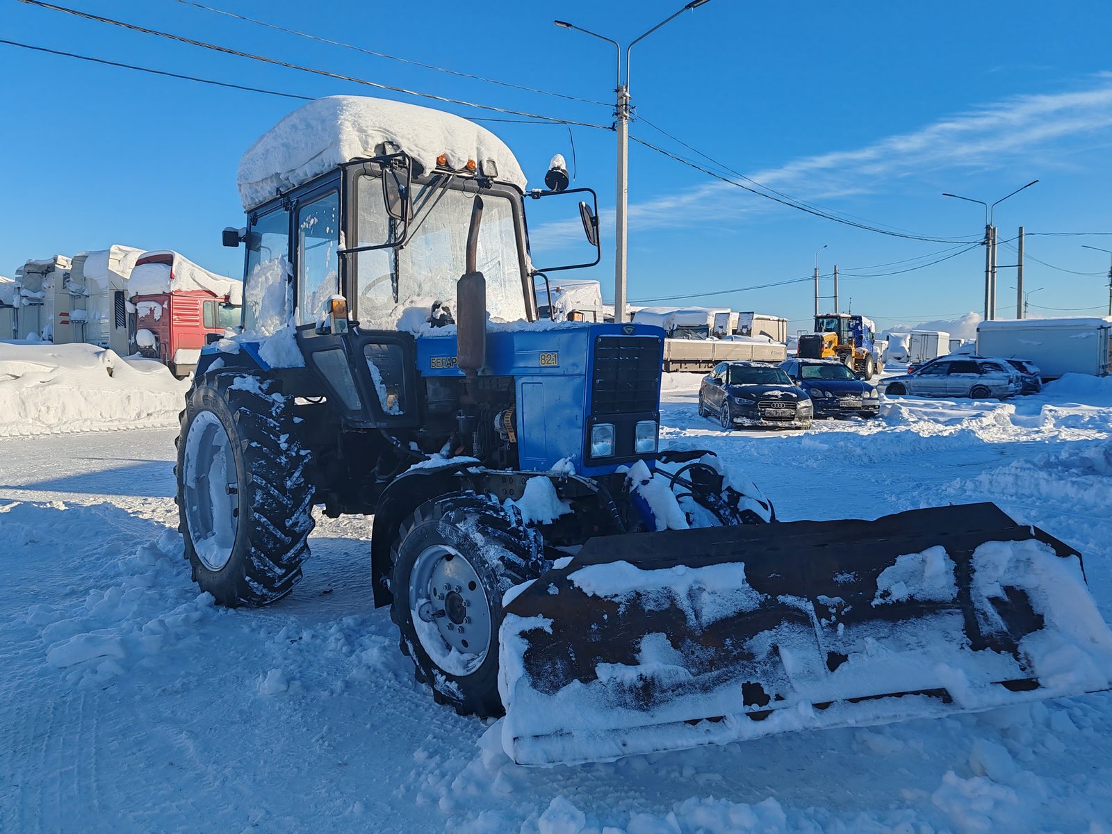 Блюминг БЛ-1800 на базе Беларус 82.1 Траншеекопатель