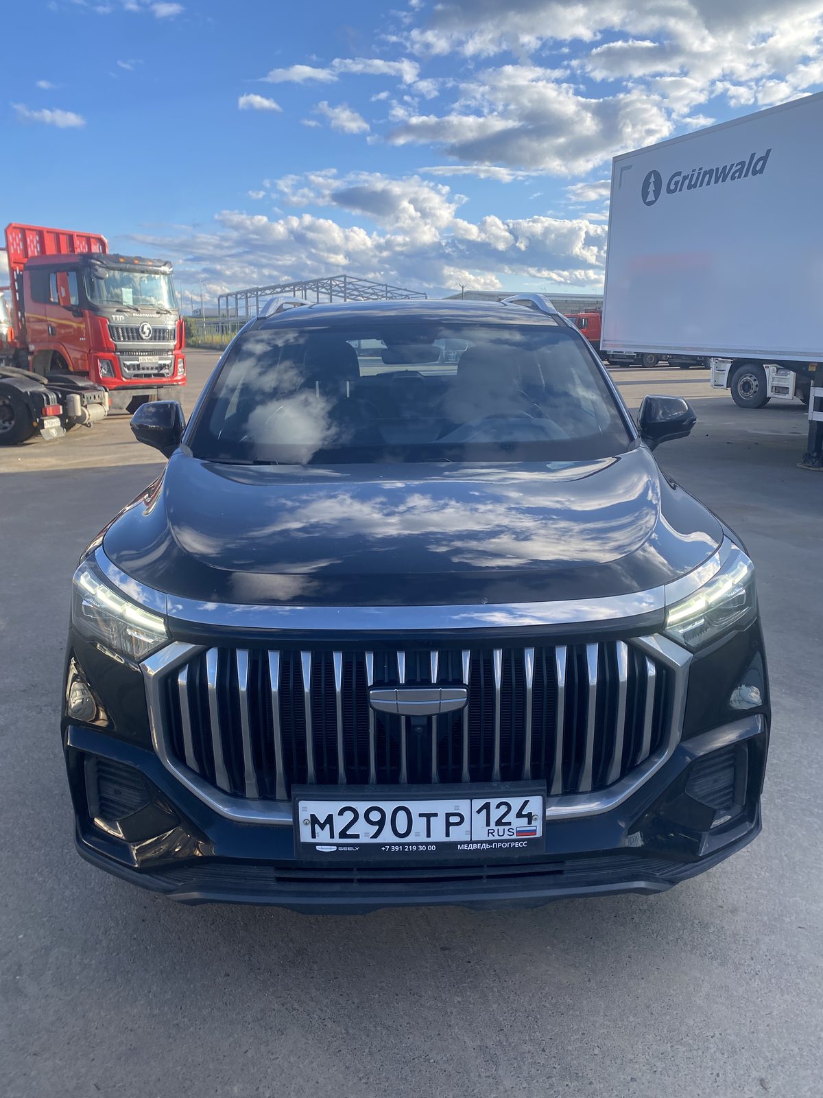 Geely Okavango