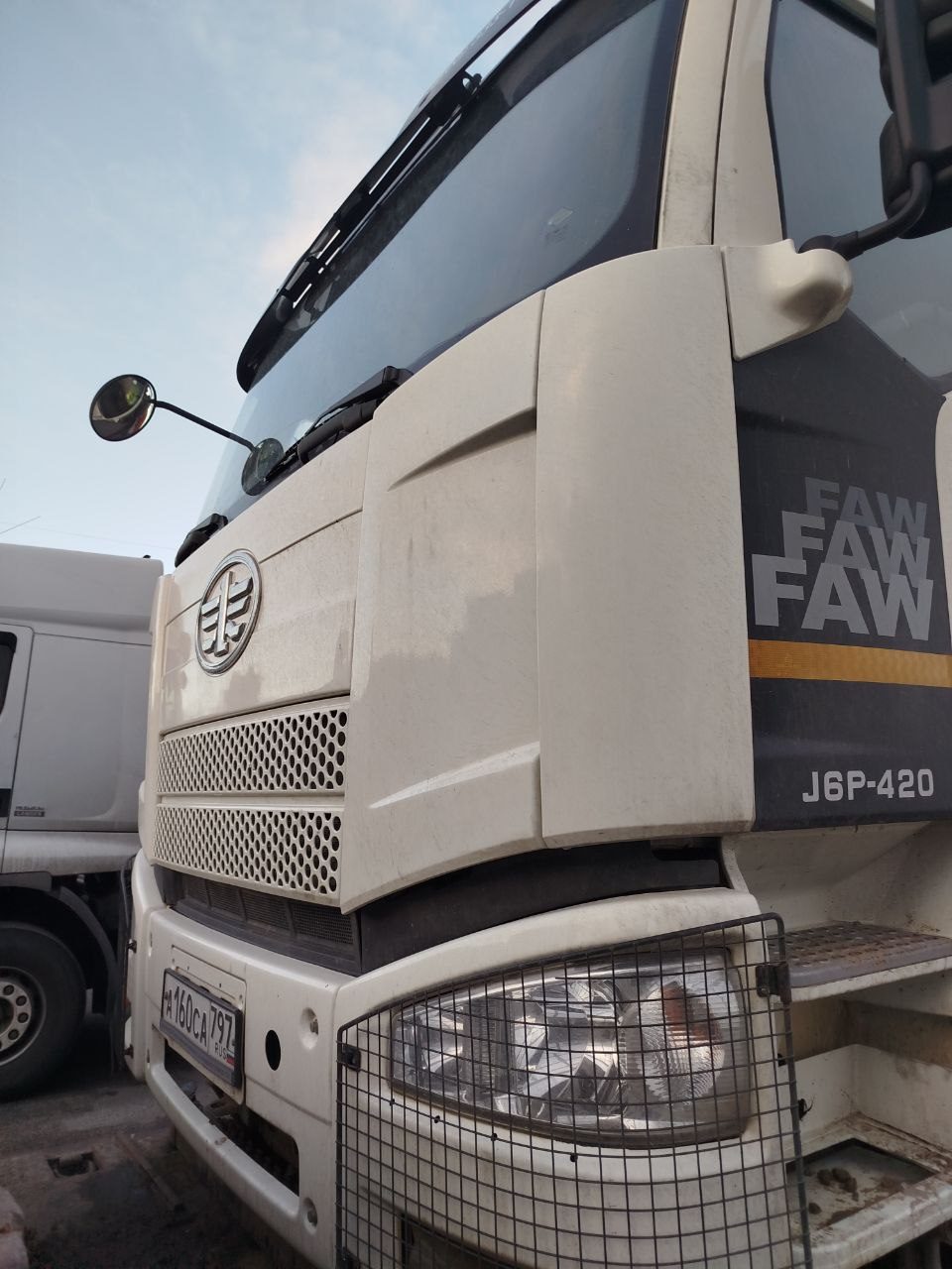 FAW J6 6x6 Самосвал