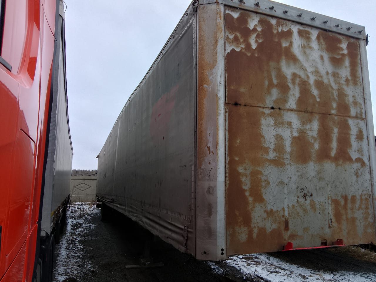 MAN 8794* Полуприцеп шторный